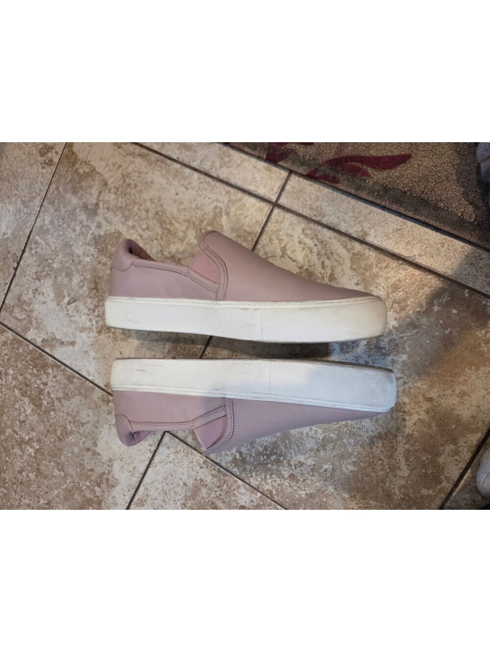 UGG Women's Jass slip-on sneakers in a dusty rose leather / white platform sole - Picture 7 of 11